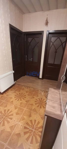 Satış 3 otaqlı Köhnə Tikili bina evi  80m², Bakı
