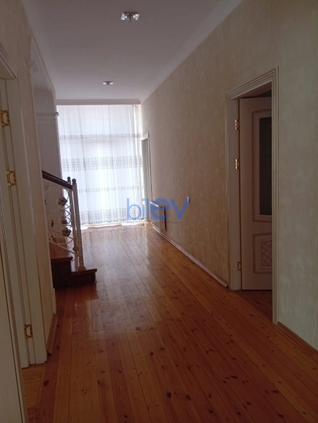 Satış 6 otaqlı Həyət evi  360m², Bakı