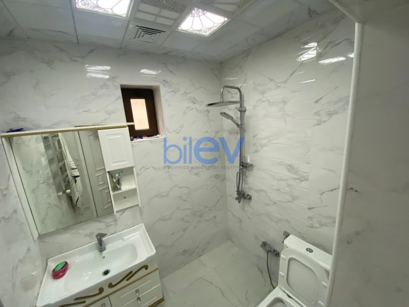 Satış 4 otaqlı Həyət evi  130m², Bakı