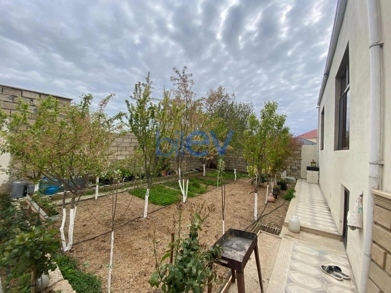 Satış 4 otaqlı Həyət evi  130m², Bakı
