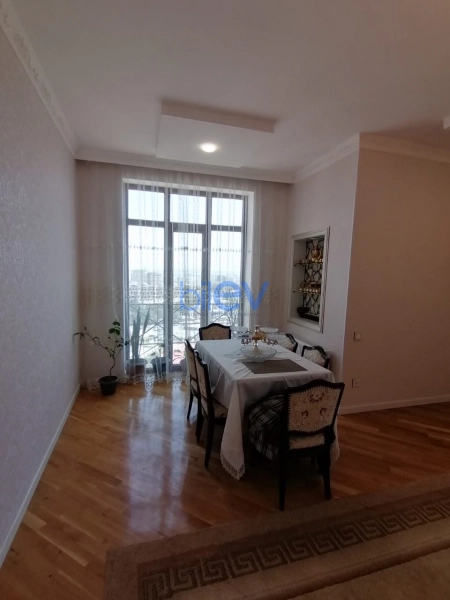 Satış 3 otaqlı Yeni Tikili bina evi  125m², Bakı