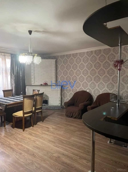 Satış 10 otaqlı Villa  450m², Bakı