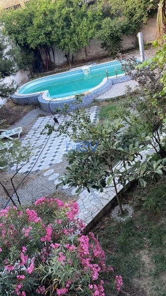 Satış 10 otaqlı Villa  450m², Bakı