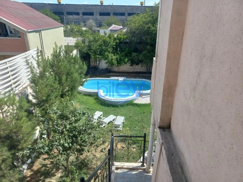 Satış 10 otaqlı Villa  450m², Bakı