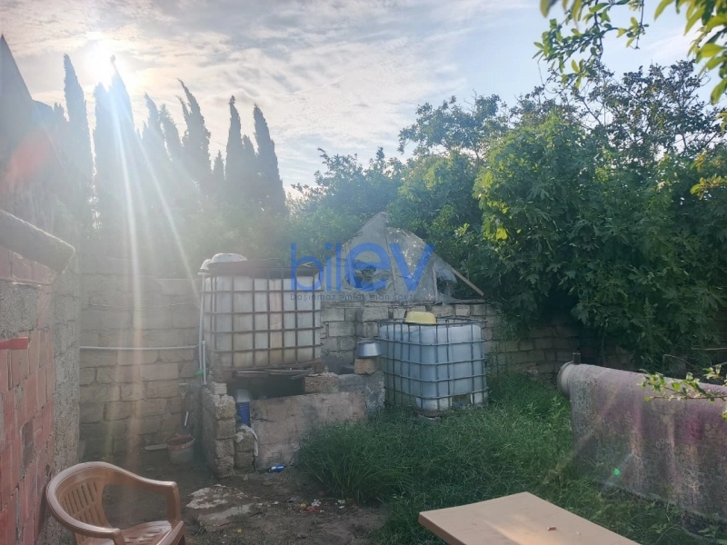 Satış  otaqlı Torpaq  600m², Bakı