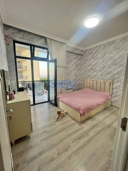 Satış 2 otaqlı Yeni Tikili bina evi  70m², Bakı