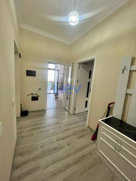 Satış 2 otaqlı Yeni Tikili bina evi  70m², Bakı