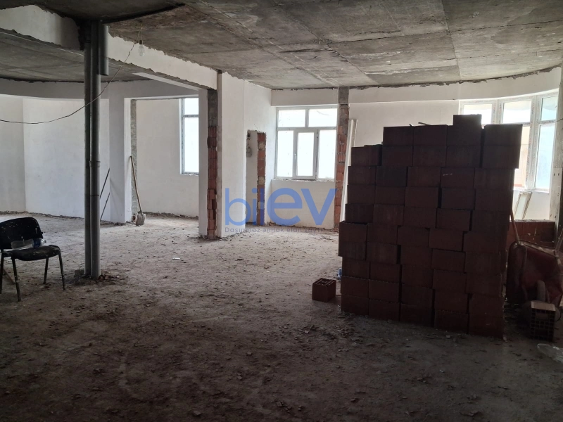 Satış 3 otaqlı Yeni Tikili bina evi  130m², Xırdalan