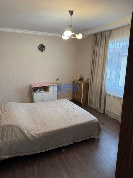 Satış 3 otaqlı Yeni Tikili bina evi  104m², Bakı
