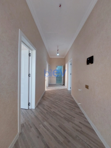 Satış 4 otaqlı Həyət evi  220m², Bakı