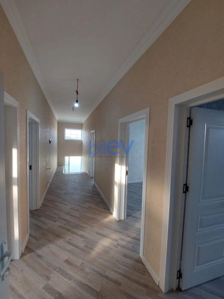 Satış 4 otaqlı Həyət evi  220m², Bakı