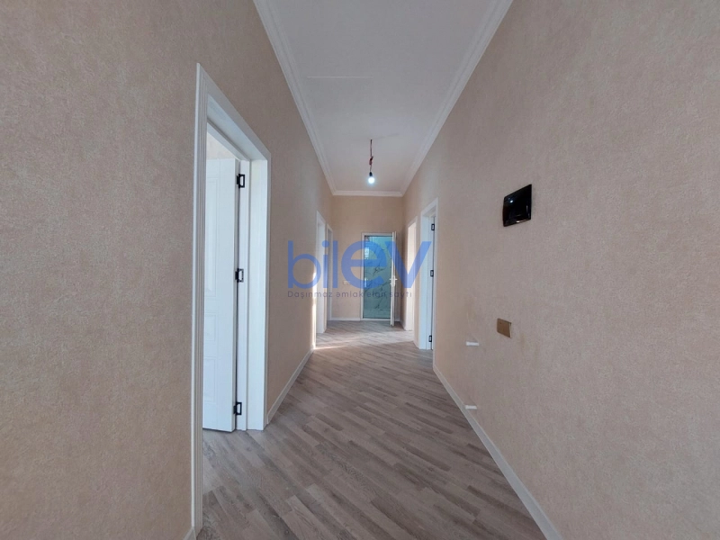 Satış 4 otaqlı Həyət evi  220m², Bakı