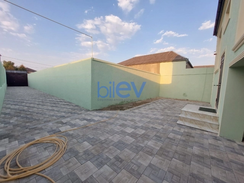 Satış 4 otaqlı Həyət evi  220m², Bakı