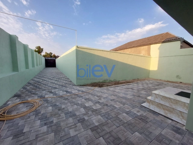 Satış 4 otaqlı Həyət evi  220m², Bakı