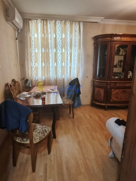 Satış 2 otaqlı Köhnə Tikili bina evi  45m², Bakı