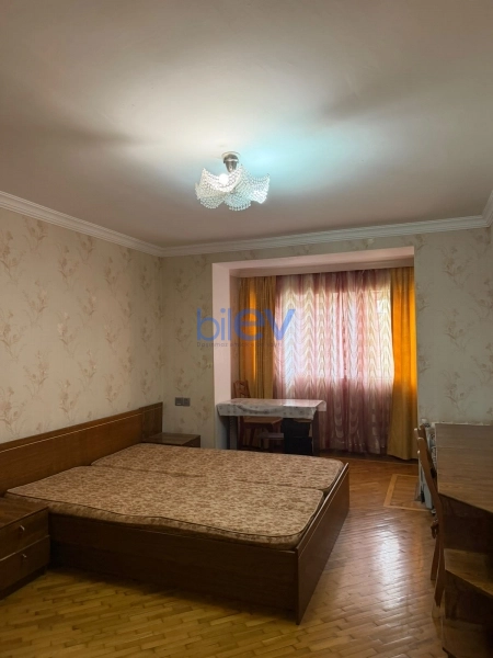 Aylıq Kirayə 3 otaqlı Yeni Tikili bina evi  120m², Bakı
