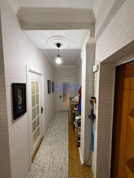 Satış 2 otaqlı Yeni Tikili bina evi  70m², Xırdalan