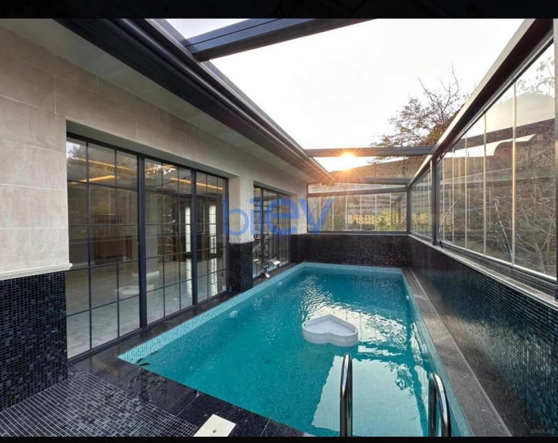 Satış 7 otaqlı Villa  428m², Bakı