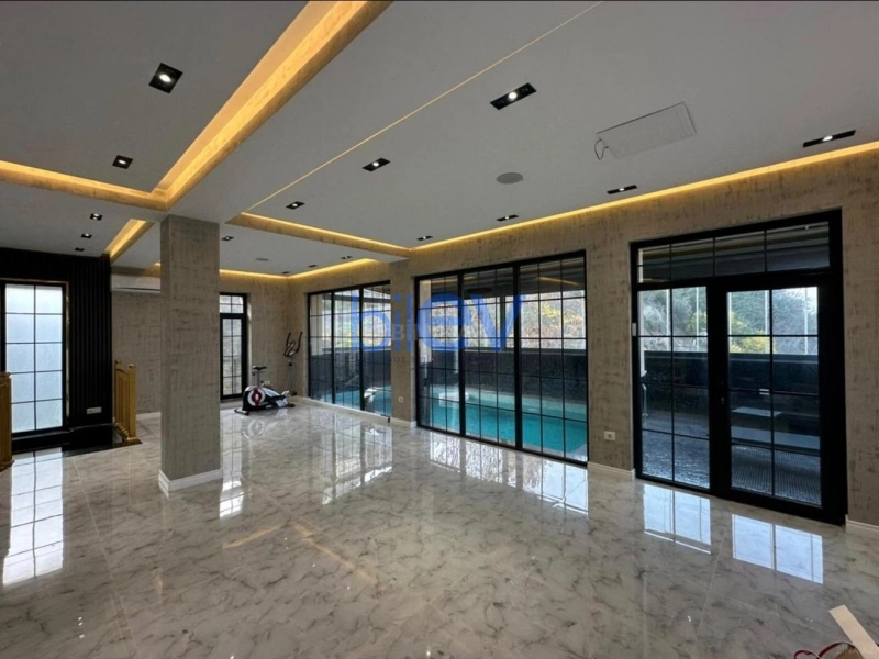 Satış 7 otaqlı Villa  428m², Bakı