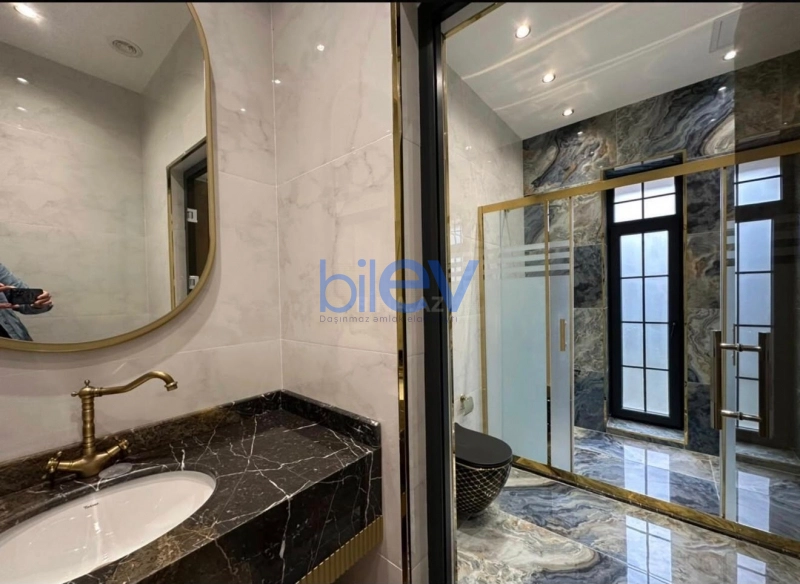 Satış 7 otaqlı Villa  428m², Bakı