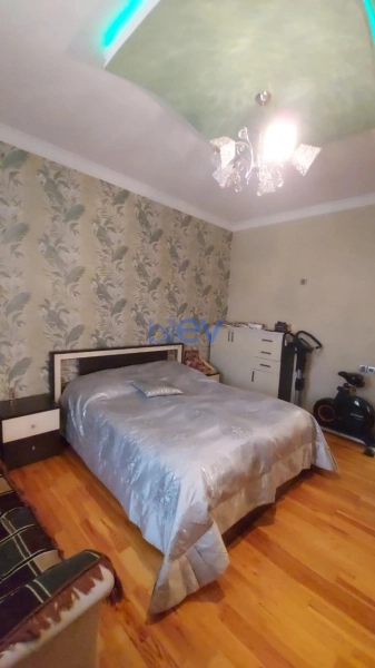 Satış 7 otaqlı Həyət evi  390m², Bakı