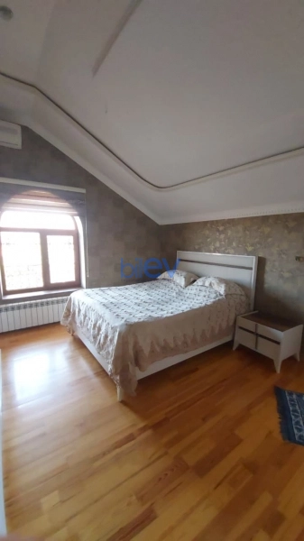 Satış 7 otaqlı Həyət evi  390m², Bakı