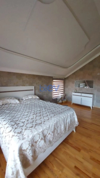 Satış 7 otaqlı Həyət evi  390m², Bakı
