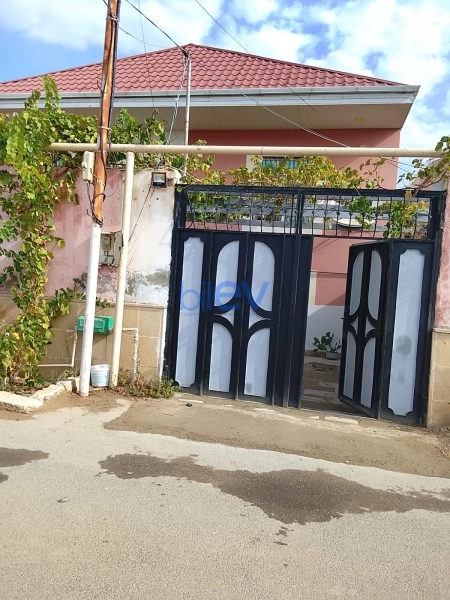 Satış 3 otaqlı Həyət evi  220m², Bakı