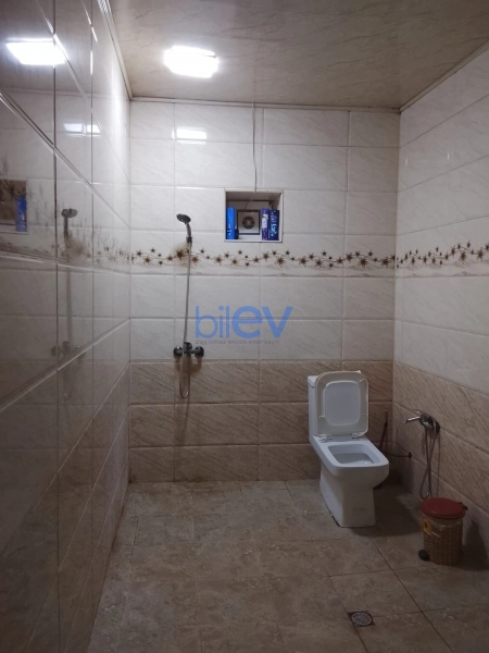 Satış 3 otaqlı Həyət evi  220m², Bakı