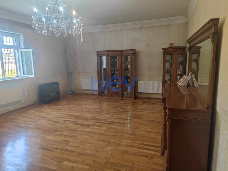 Satış 4 otaqlı Həyət evi  200m², Bakı