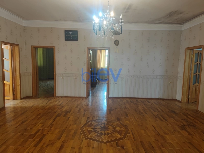 Satış 4 otaqlı Həyət evi  200m², Bakı