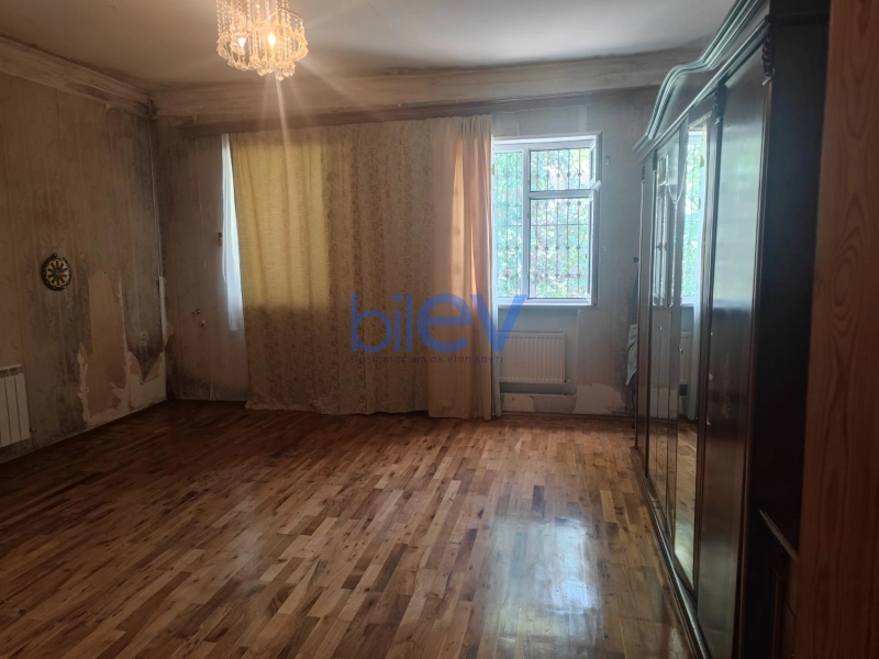 Satış 4 otaqlı Həyət evi  200m², Bakı
