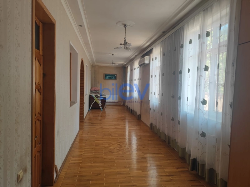 Satış 4 otaqlı Həyət evi  200m², Bakı
