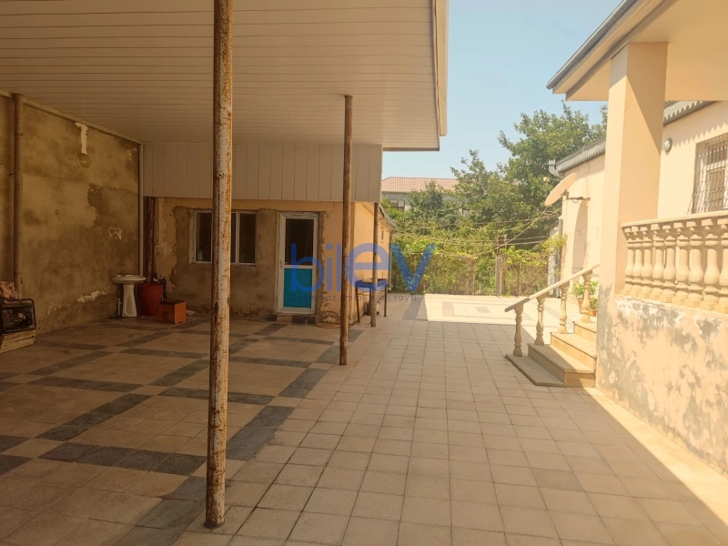 Satış 4 otaqlı Həyət evi  200m², Bakı