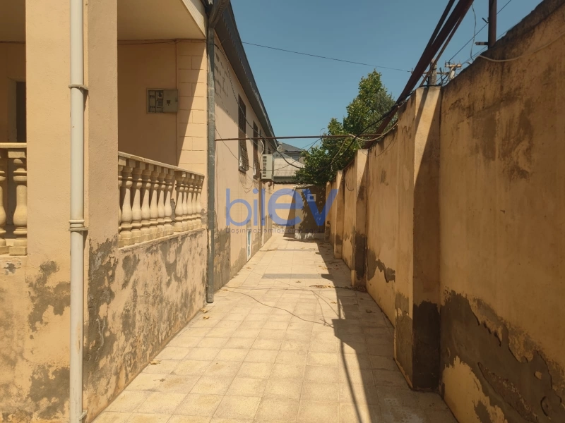 Satış 4 otaqlı Həyət evi  200m², Bakı