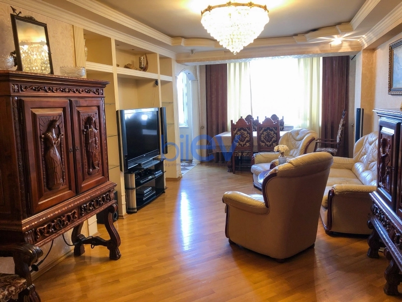Satış 3 otaqlı Yeni Tikili bina evi  100m², Bakı