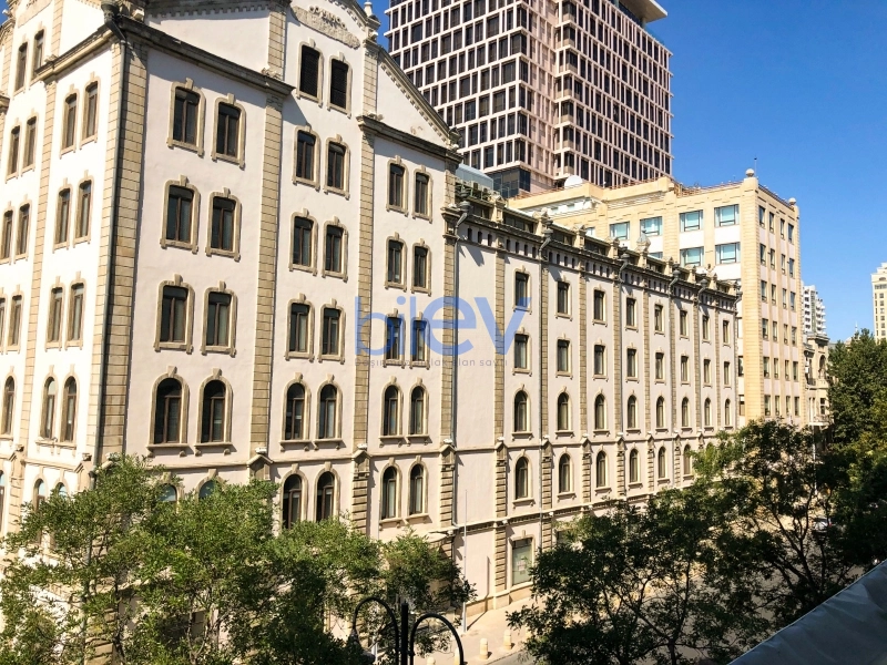 Satış 3 otaqlı Yeni Tikili bina evi  100m², Bakı