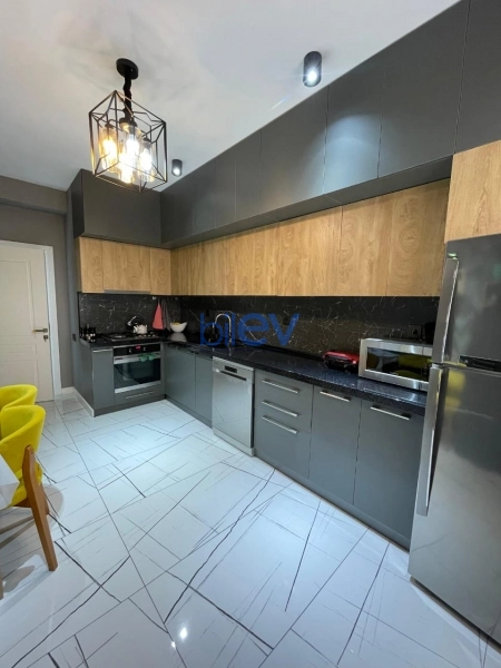Satış 3 otaqlı Yeni Tikili bina evi  131m², Bakı