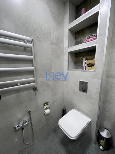 Satış 3 otaqlı Yeni Tikili bina evi  131m², Bakı