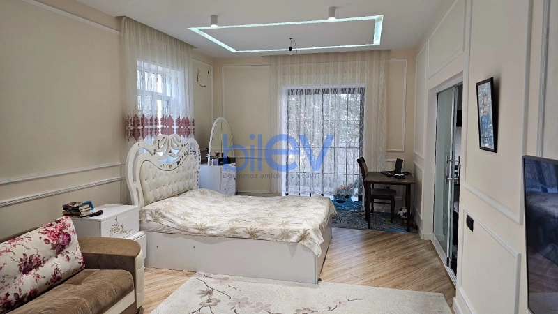 Satış 5 otaqlı Həyət evi  200m², Bakı