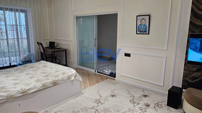 Satış 5 otaqlı Həyət evi  200m², Bakı