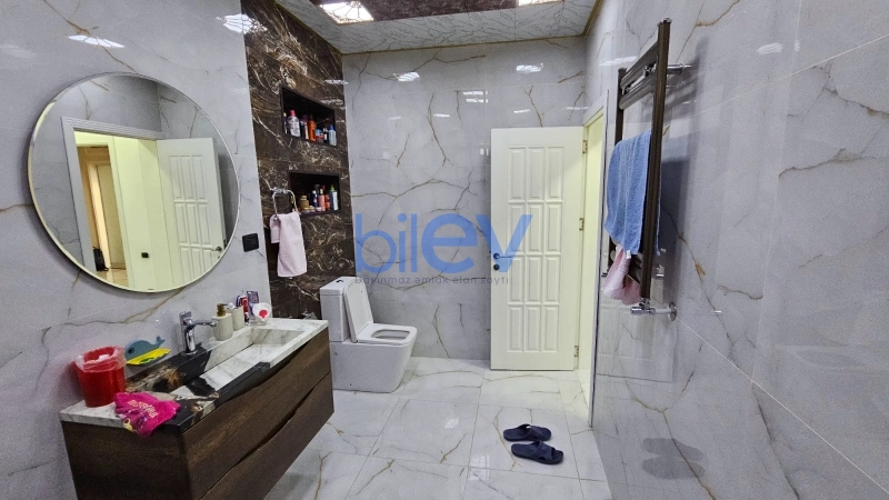 Satış 5 otaqlı Həyət evi  200m², Bakı