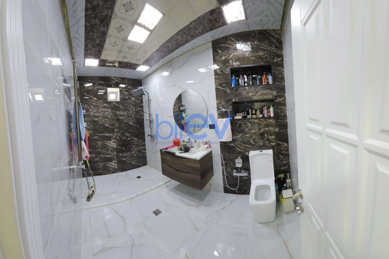 Satış 5 otaqlı Həyət evi  200m², Bakı