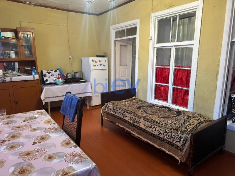 Satış 4 otaqlı Həyət evi  240m², Bakı