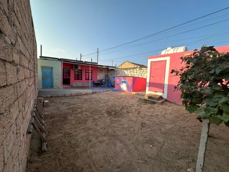 Satış 4 otaqlı Həyət evi  240m², Bakı