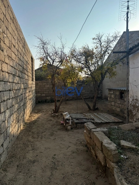 Satış 4 otaqlı Həyət evi  240m², Bakı