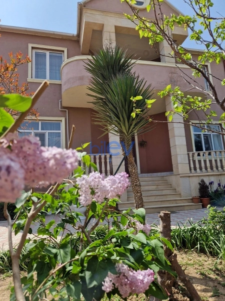 Satış 6 otaqlı Həyət evi  270m², Bakı