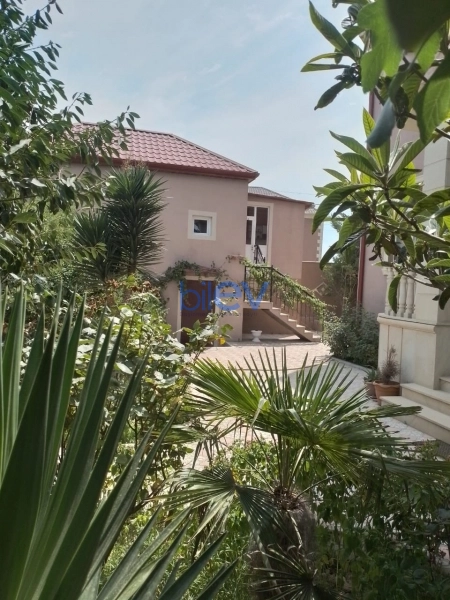 Satış 6 otaqlı Həyət evi  270m², Bakı