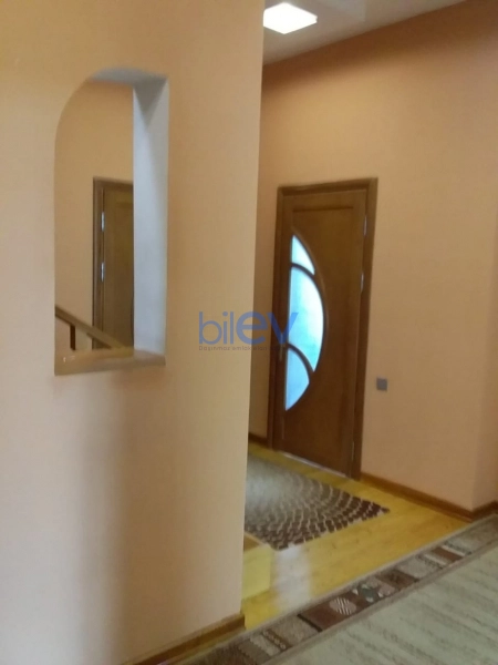 Satış 6 otaqlı Həyət evi  270m², Bakı