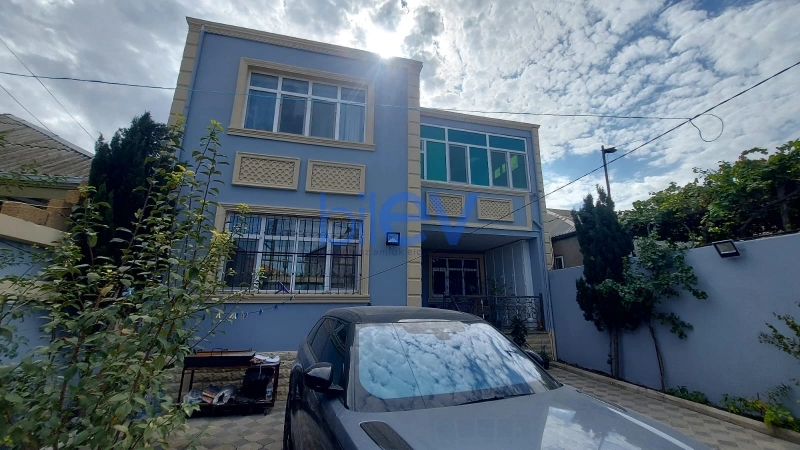 Satış 5 otaqlı Həyət evi  200m², Bakı